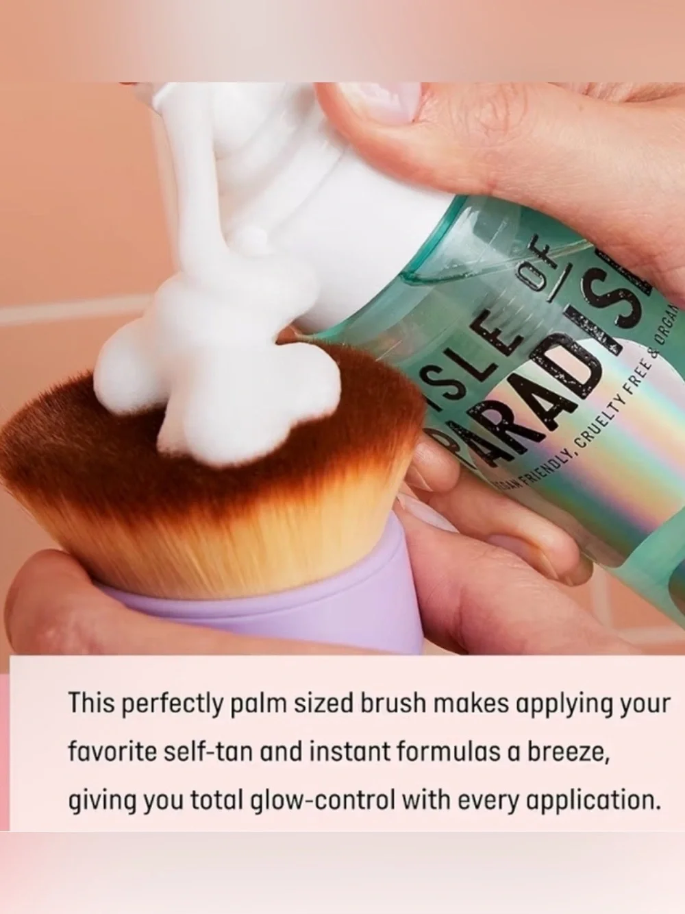 Isle of Paradise Shape & Glow Big Blending Brush